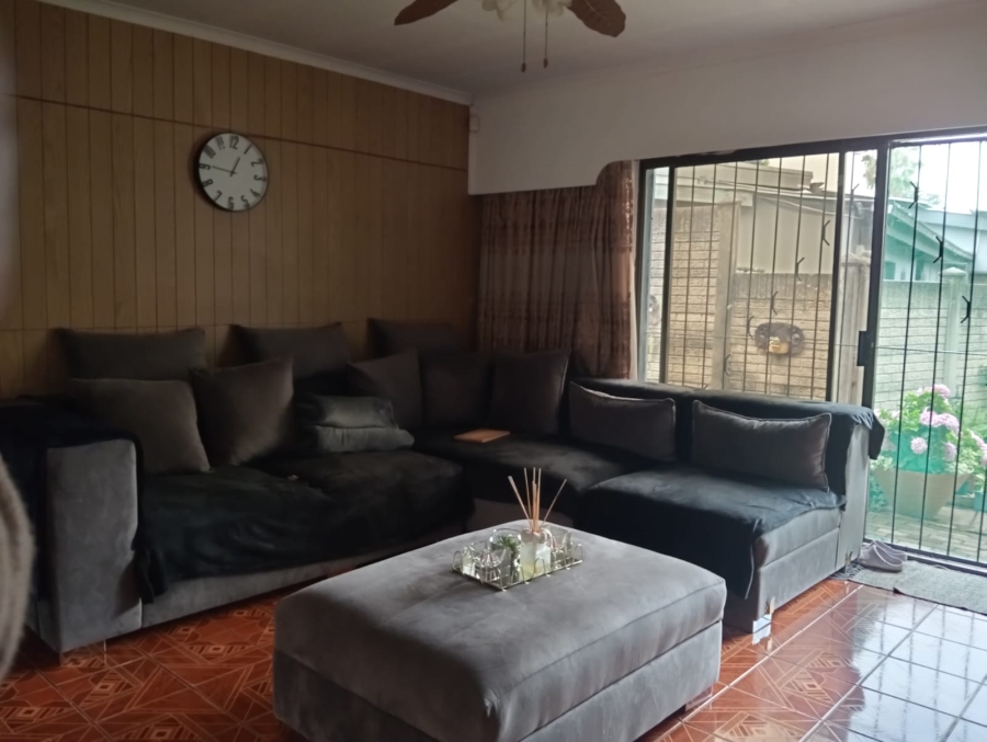 To Let 3 Bedroom Property for Rent in Bodorp North West